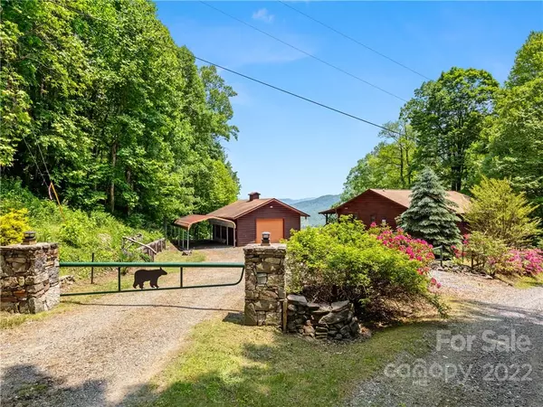 Waynesville, NC 28785,300 Michael DR