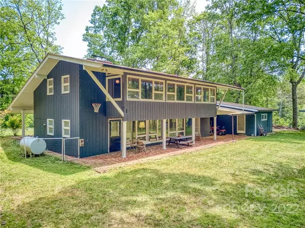 Waynesville, NC 28785,57 Crestridge DR