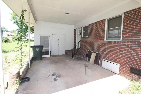 Wadesboro, NC 28170,421 Lansford DR