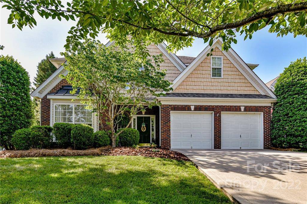 8818 St Brides CT, Huntersville, NC 28078