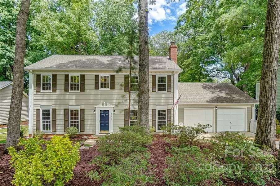 2729 Carriage Crossing DR, Matthews, NC 28105