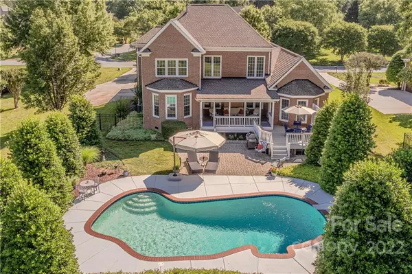 404 Streamside LN, Marvin, NC 28173