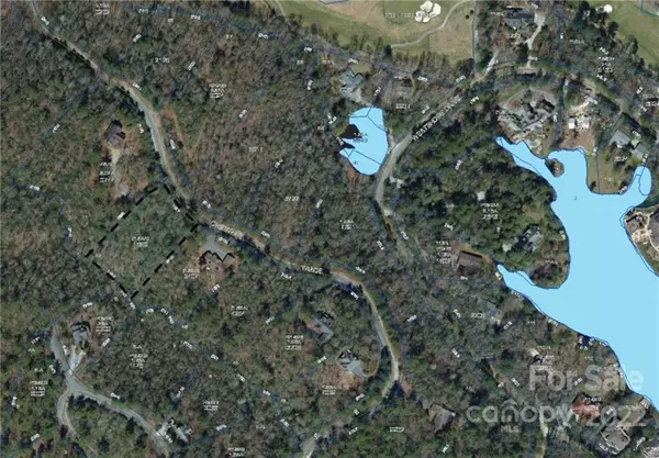 47 Chestnut TRCE #47, Lake Toxaway, NC 28747