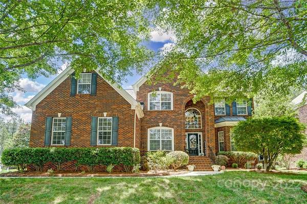 8300 Morehouse DR, Waxhaw, NC 28173