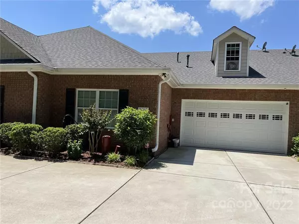 Denver, NC 28037,8662 Sonata CT #128