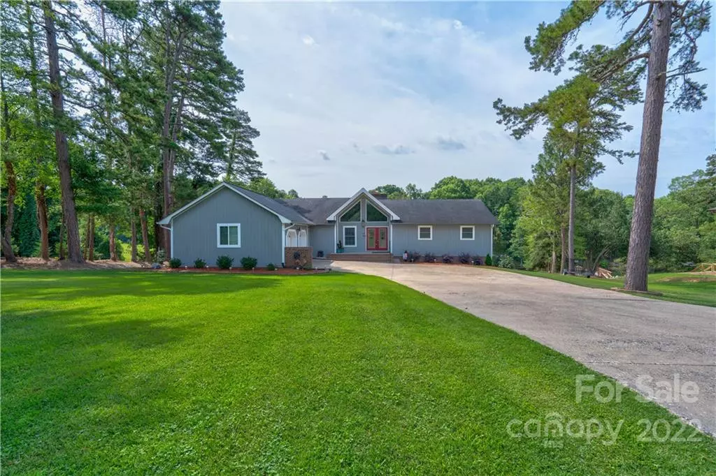 Kings Mountain, NC 28086,145 Quail Hollow DR