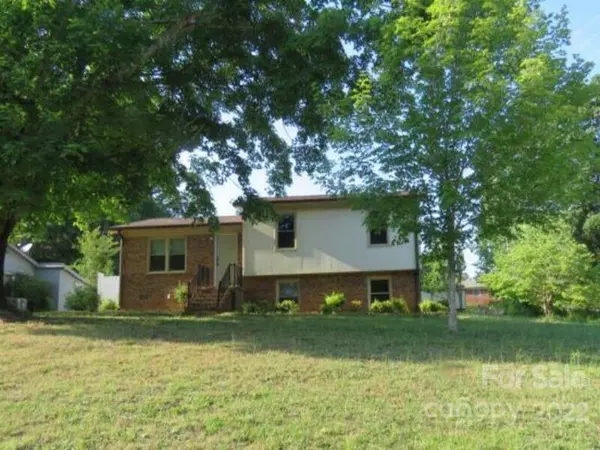 1410 Briarcliff RD, Shelby, NC 28152