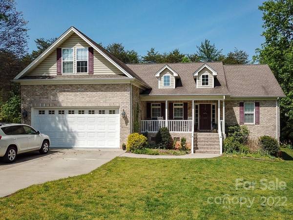 Taylorsville, NC 28681,105 Windsong DR