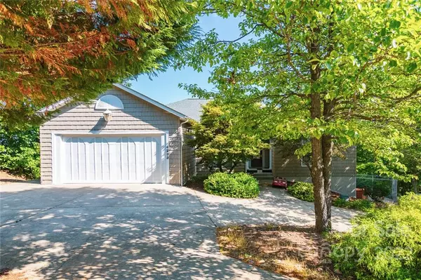 4233 Rocky RD, Valdese, NC 28690