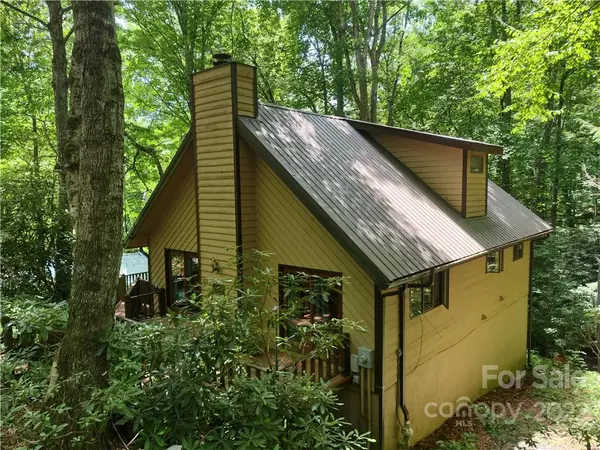 Maggie Valley, NC 28751,121 Creekside DR