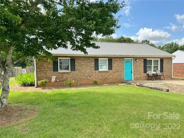 180 Tiney RD, Ellenboro, NC 28040