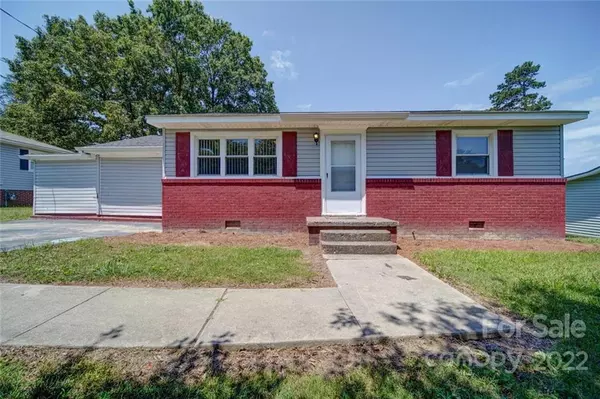 1315 Washington LN, Kannapolis, NC 28083