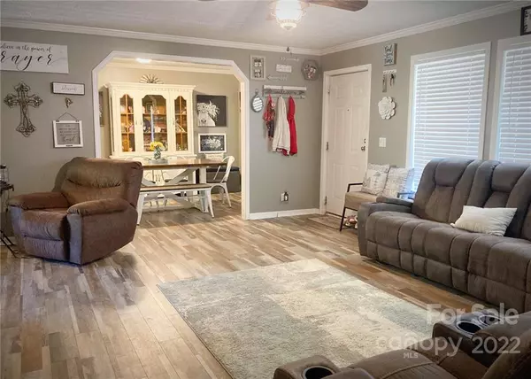 Hot Springs, NC 28743,50 E Lawson DR