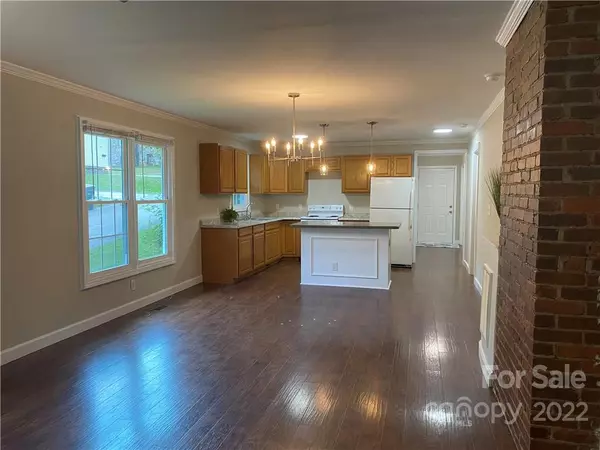 Kannapolis, NC 28083,119 Basin AVE