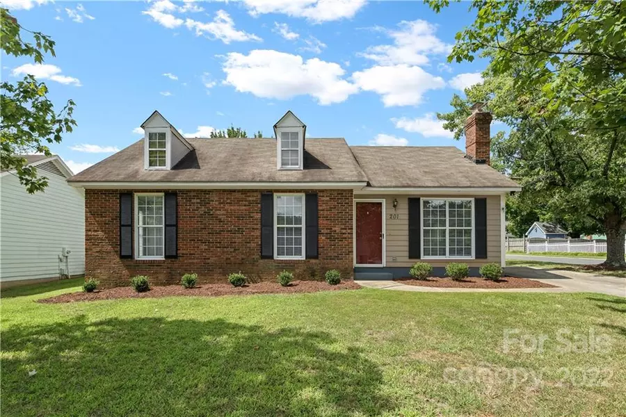 201 Coventry DR, Indian Trail, NC 28079