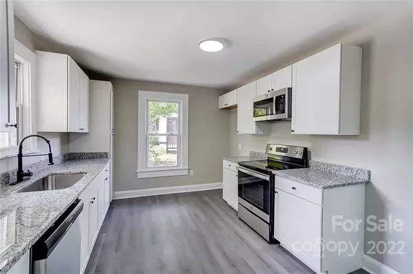 Kannapolis, NC 28081,1104 N Juniper AVE