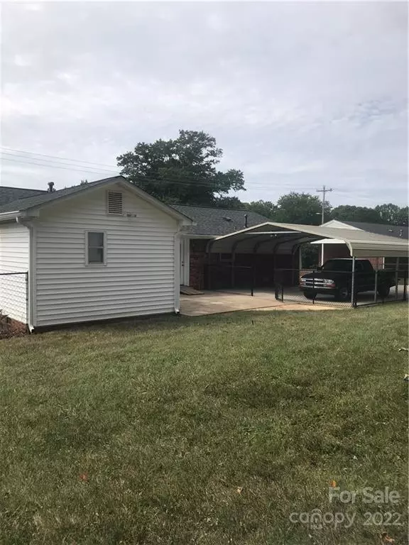 Kings Mountain, NC 28086,809 Princeton DR