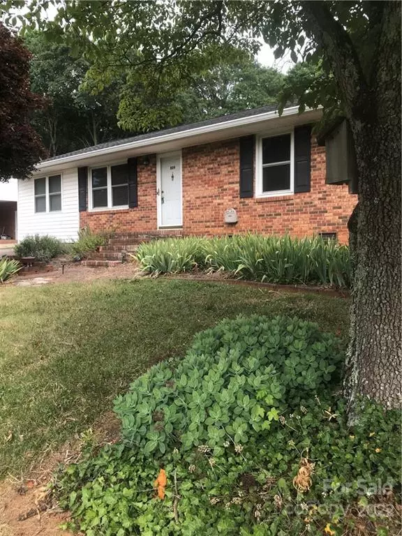 Kings Mountain, NC 28086,809 Princeton DR