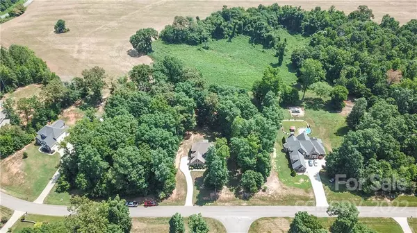 Mt Ulla, NC 28125,323 Amesbury DR