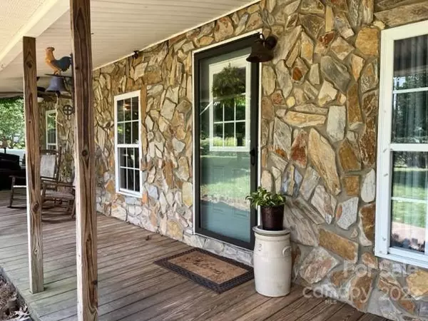 5585 Bill Sain RD, Vale, NC 28168