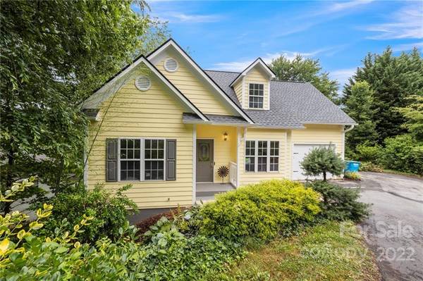 6 Friendly WAY,  Asheville,  NC 28806