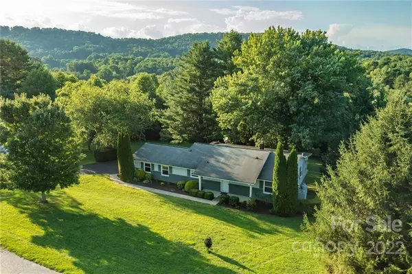 Mills River, NC 28759,8 Pleasant View DR
