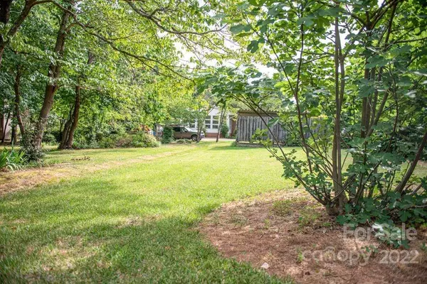 Matthews, NC 28105,216 Matthews Township Pkwy