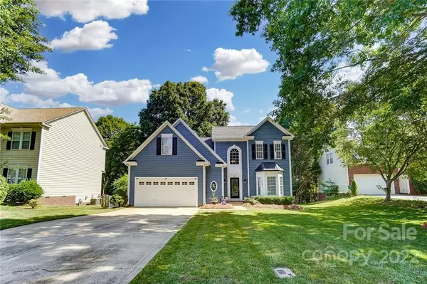 182 Pamlico LN, Mooresville, NC 28117