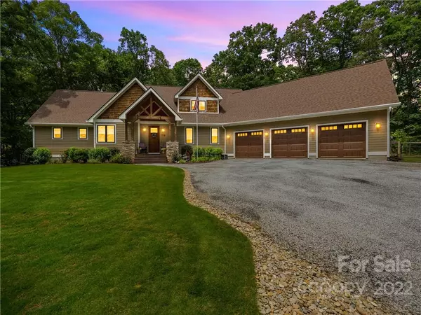 158 Red Fox CIR, Tryon, NC 28782