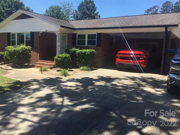 Landis, NC 28088,216 S Beaver ST