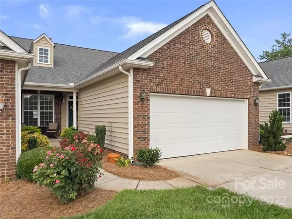 Fort Mill, SC 29708,555 Turquoise WAY