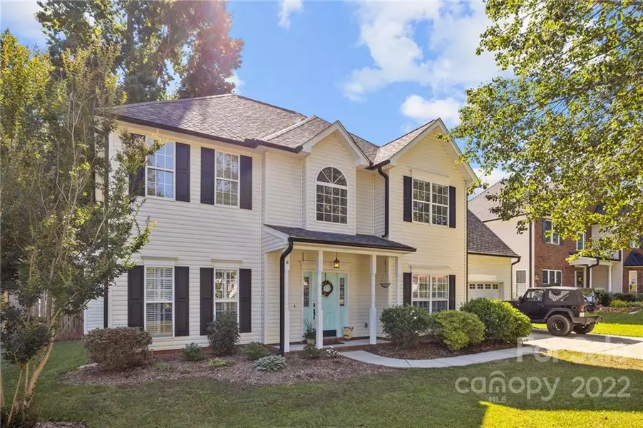 12516 Vantage Point LN, Huntersville, NC 28078