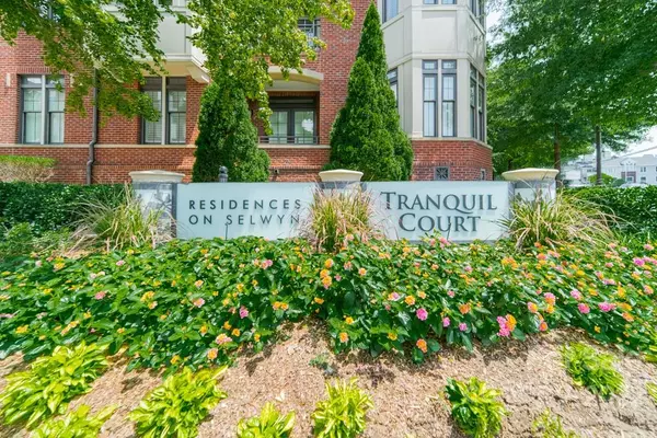 2810 Selwyn AVE #213, Charlotte, NC 28209