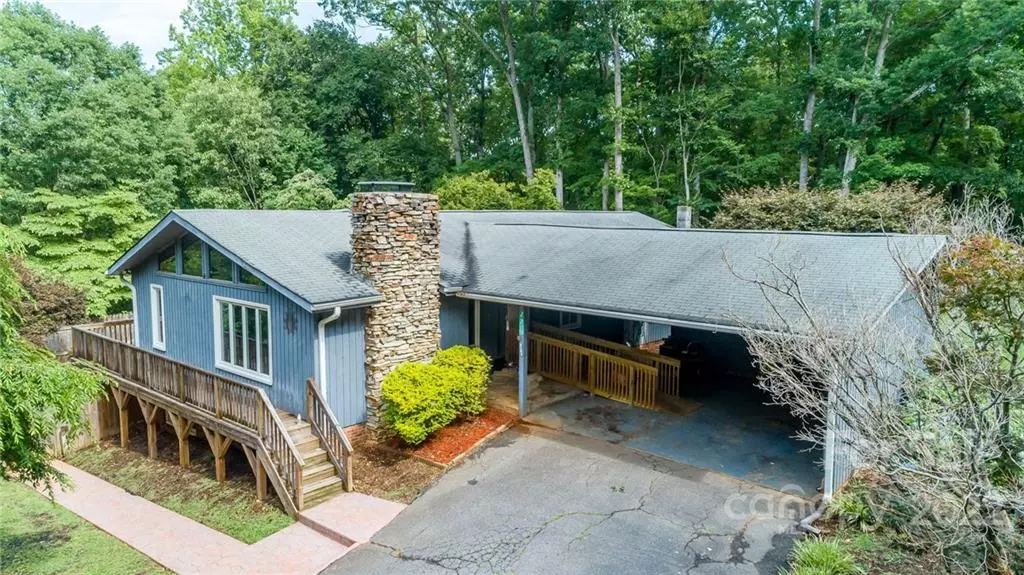 229 Nina ST, East Bend, NC 27018