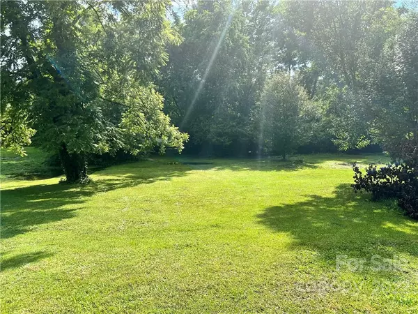 Rosman, NC 28772,314 Main ST