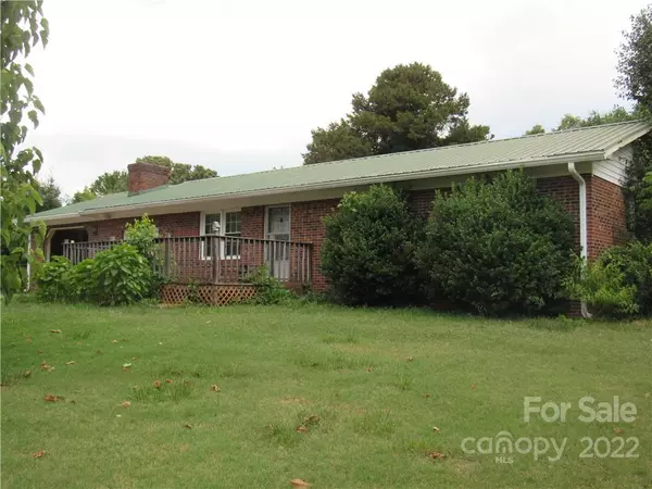 258 Raleigh Ledbetter RD, Ellenboro, NC 28040