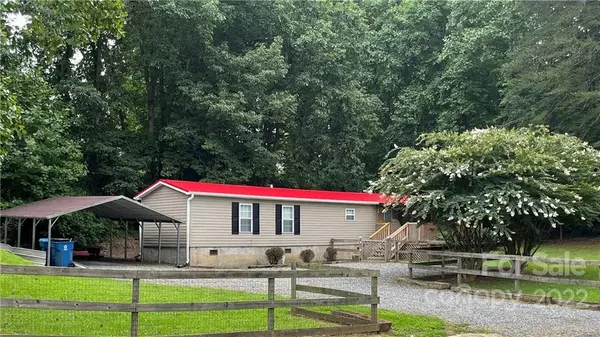 Valdese, NC 28690,1105 Temple ST SW