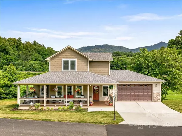 10 Grace CT,  Mars Hill,  NC 28754