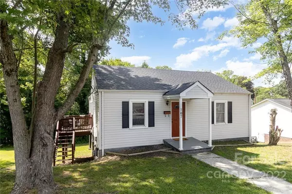 Spencer, NC 28159,707 S Rowan AVE