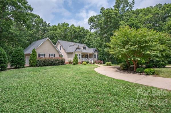 Rutherfordton, NC 28139,230 Washburn LN