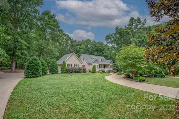 Rutherfordton, NC 28139,230 Washburn LN