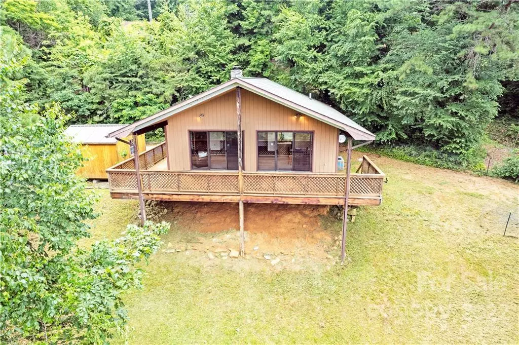 Waynesville, NC 28785,1330 Maple Springs DR