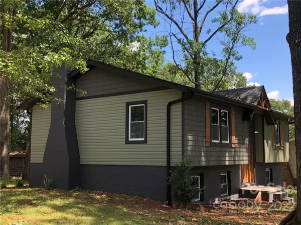 Hickory, NC 28602,4634 Kings CT #26