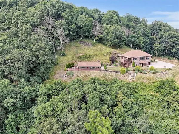 Clyde, NC 28721,1445 Grandeur HTS