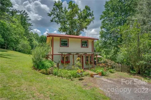 Hendersonville, NC 28792,4406 Chimney Rock RD