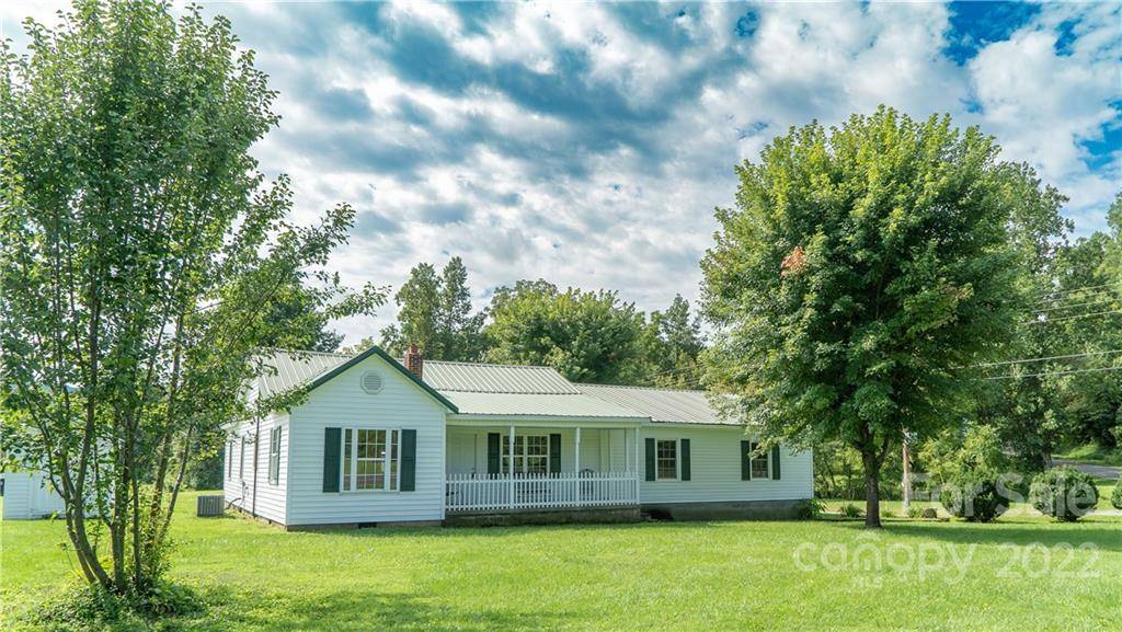 1697 Hwy 268 HWY, Lenoir, NC 28645