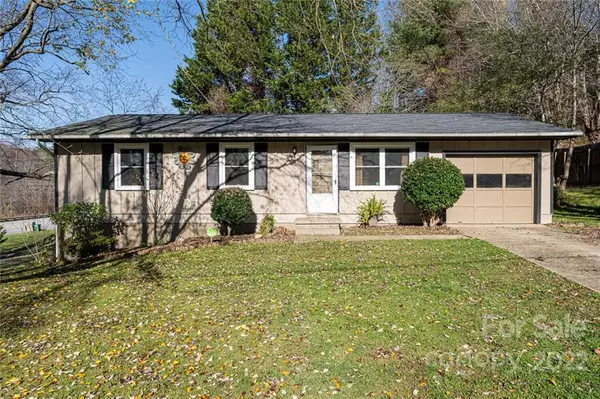 Fairview, NC 28730,2 Eastcrest DR