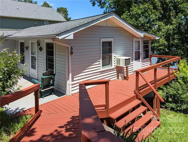 Norwood, NC 28128,1417 Berry Hill DR