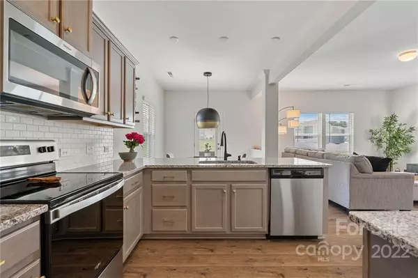 136 Amberly CIR, Pageland, SC 29728