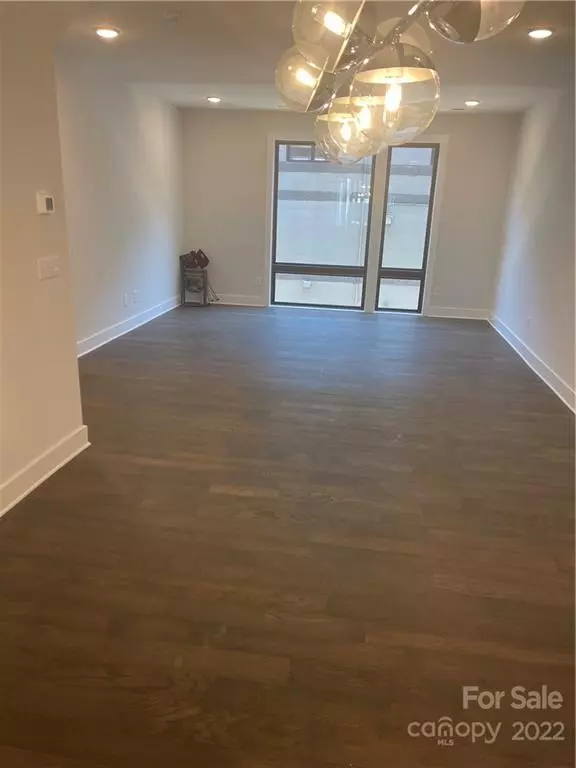 Charlotte, NC 28203,1212 Minter PL
